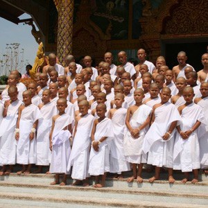 A group photo of novices.