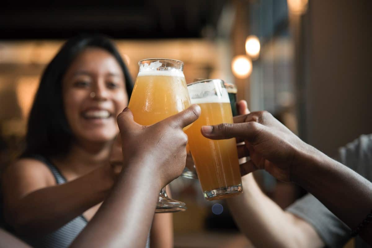 People drinking beer