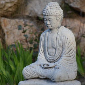 Statue of a Buddha near Gotami House at Sravasti Abbey.